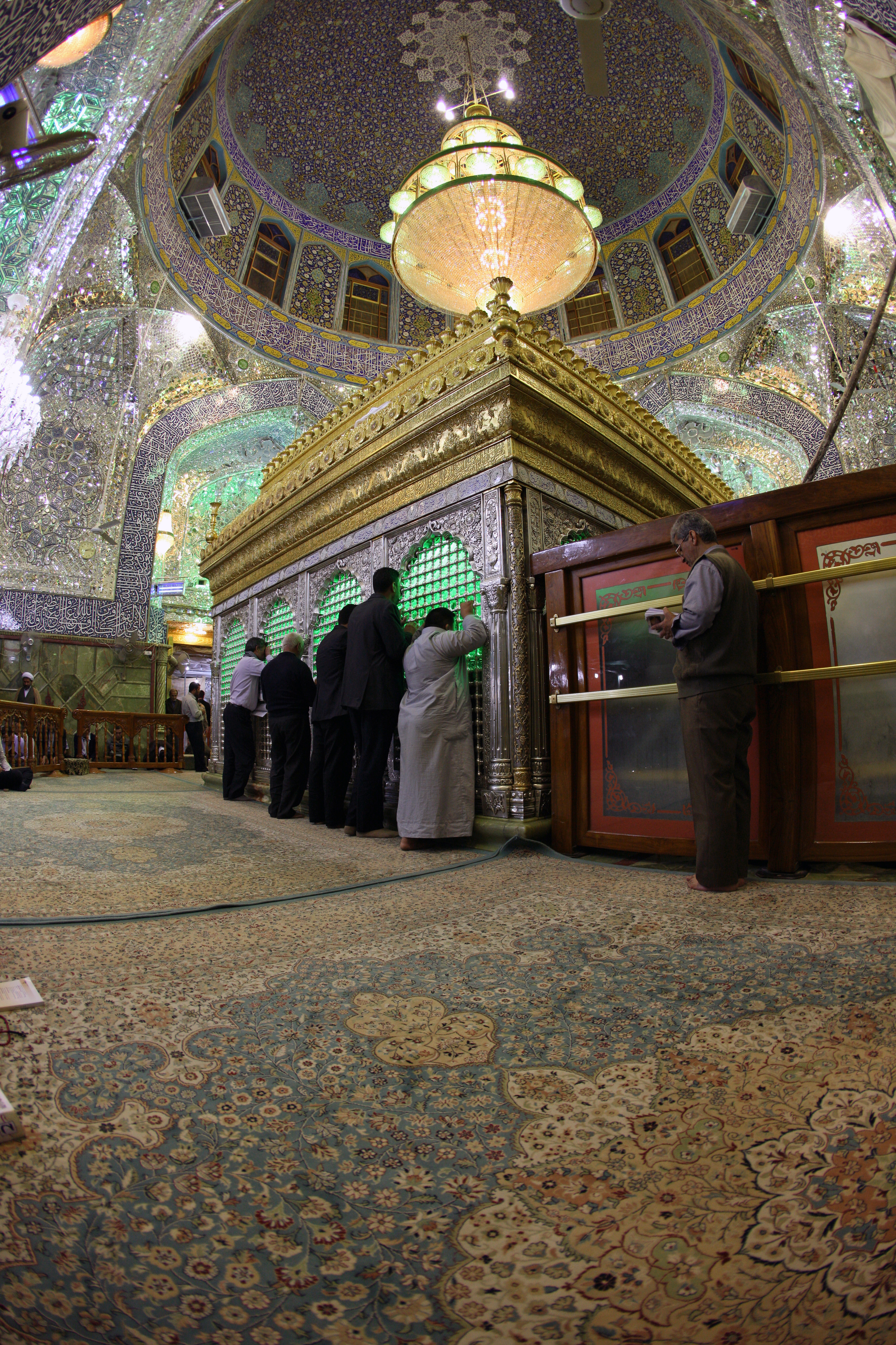 ضريح الامام علي (عليه السلام)