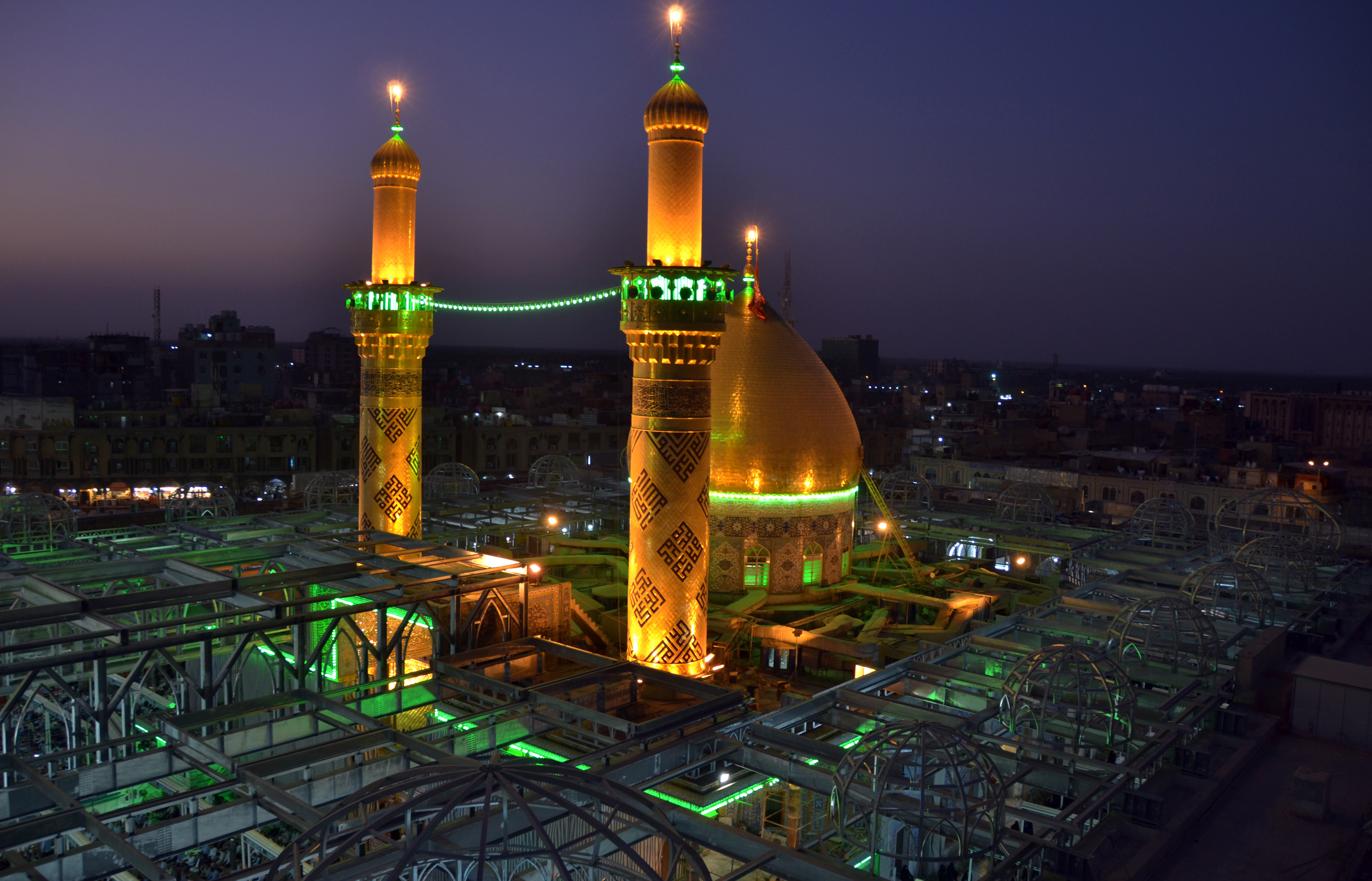مرقد الامام العباس (عليه السلام))