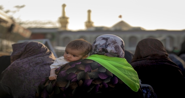 اللهم صل على محمد وآل محمد