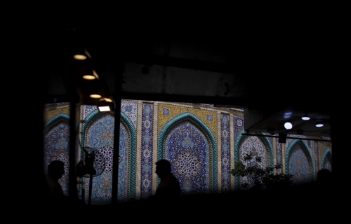 اللهم صل على محمد وآل محمد