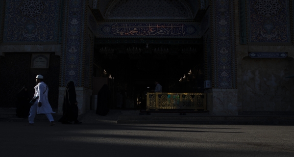 اللهم صل على محمد وآل محمد