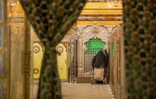 ضريح الإمام الحسين (عليه السلام)