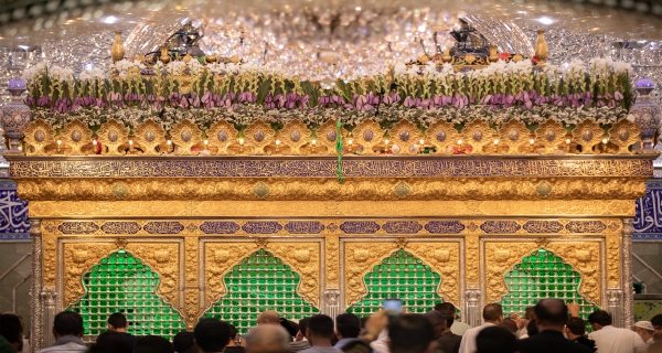 ضريح المولى أبي الفضل العباس(ع) في كربلاء المقدسة
