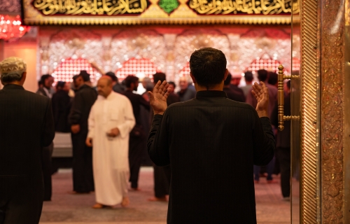 ضريح الإمام الحسين (عليه السلام)